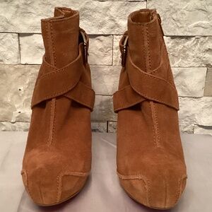 Sergio Zelcer Suede Ankle Boots